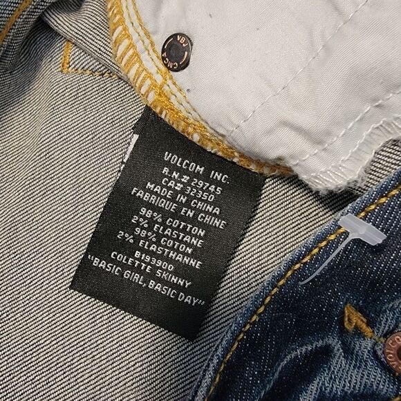 Volcom Colette Skinny Jeans Size 9 NWT - Picture 6 of 6